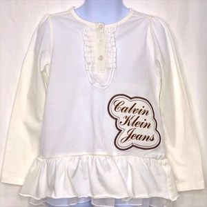 CALVIN KLEIN JEANS VANILLA RUFFLE SHIRT.